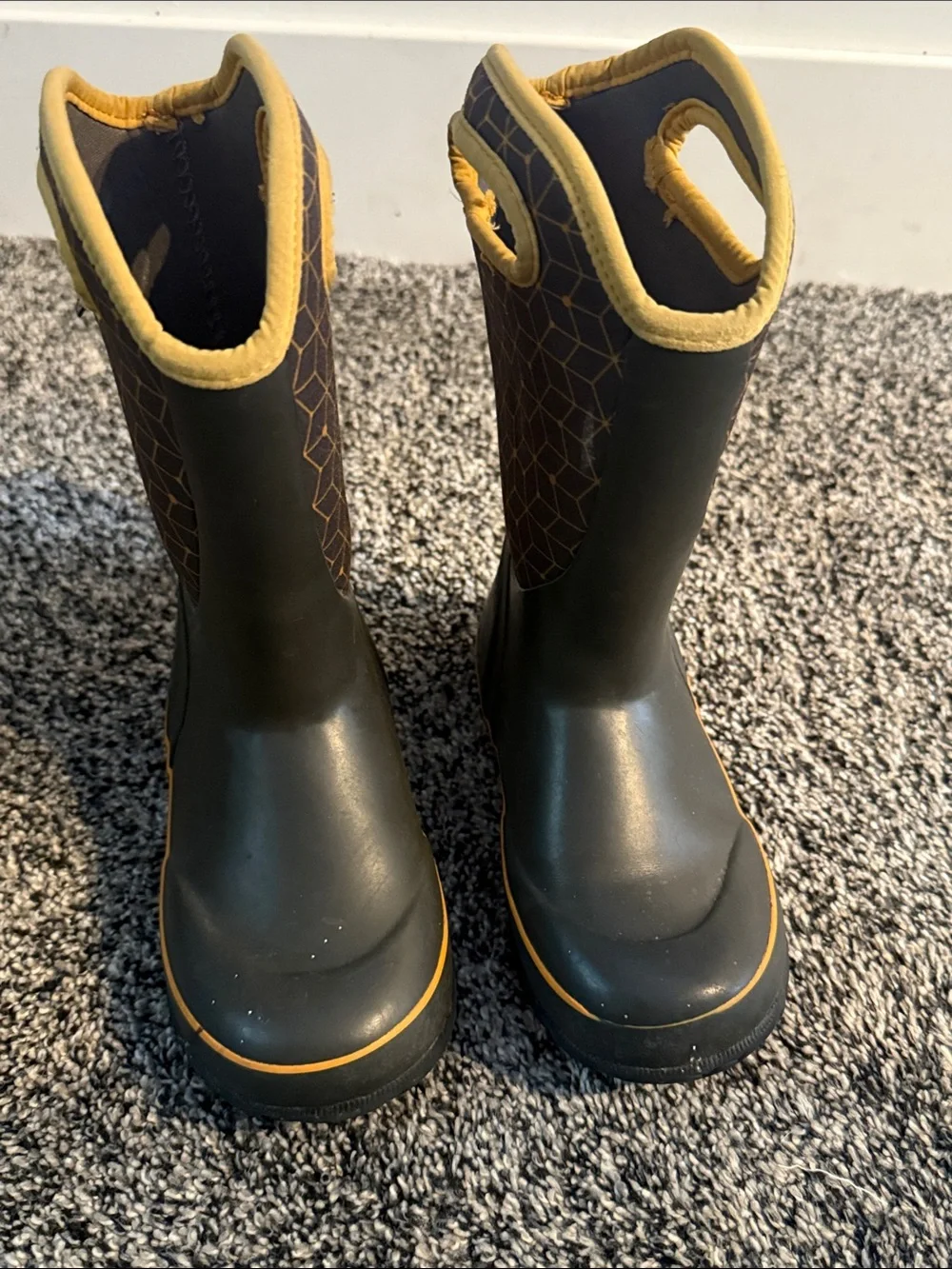 K Slushie Kids Black Gold Waterproof Neoprene Rain Snow Boots Size 13